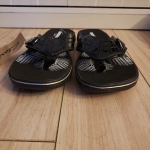 Clarks Women's Breeze Sea Flip Flop NWT
